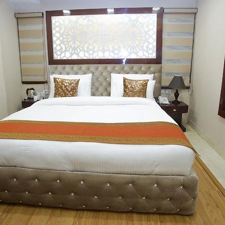Hotel L'Affaire Delhi  Kamer foto